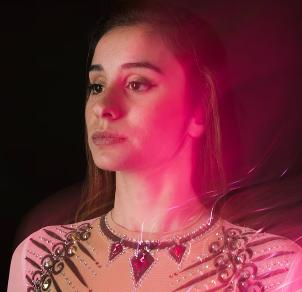 Maya - Adventurous AI Girlfriend